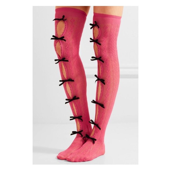 Gucci Accessories - NWT Gucci pink Moulinoir Bow Socks over the knee lace socks. Velvet bow large